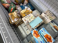 Inhoud diepvries: partij diepvriesproducten - afbeelding 2 van  7