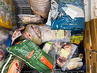 Inhoud diepvries: partij diepvriesproducten - afbeelding 5 van  7