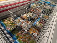 Inhoud diepvries: partij diepvriesproducten - afbeelding 6 van  13
