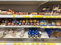 Inhoud diepvries: partij gekoelde zuivelproducten - afbeelding 11 van  11