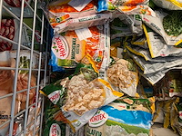 Inhoud diepvries: partij pierogi en diepvriesgerechten - afbeelding 6 van  9