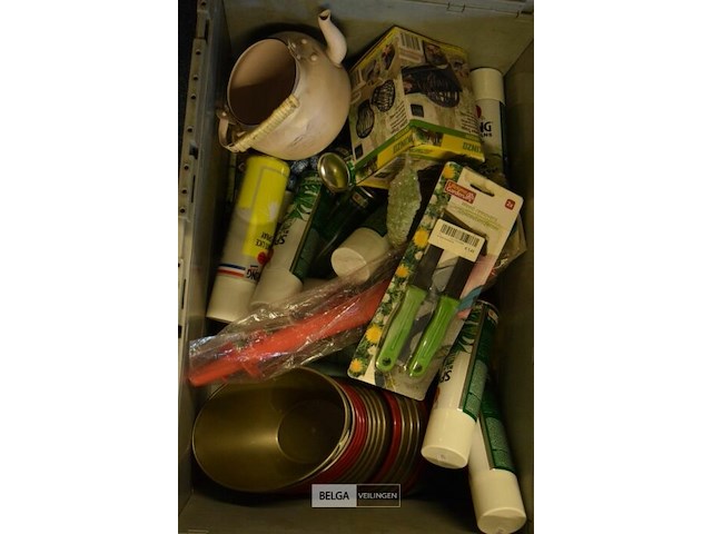 Inhoud doos alles voor de tuin - afbeelding 1 van  4