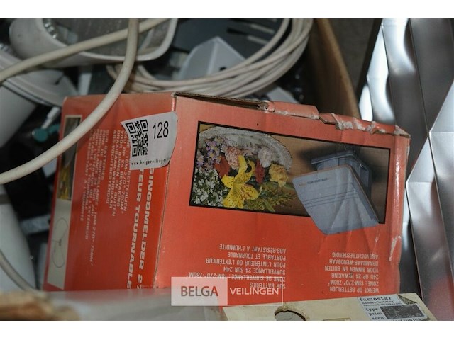 Inhoud doos div lam monturen - afbeelding 5 van  5