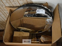 Inhoud doos div modellen spiegels - afbeelding 1 van  3