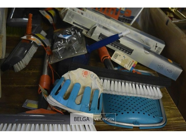 Inhoud doos div winkelhaken - afbeelding 2 van  6