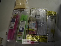 Inhoud doos partij div plastiek bestek - afbeelding 3 van  4