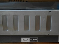 Inhoud doos regelbare verluchtingroosters - afbeelding 3 van  5