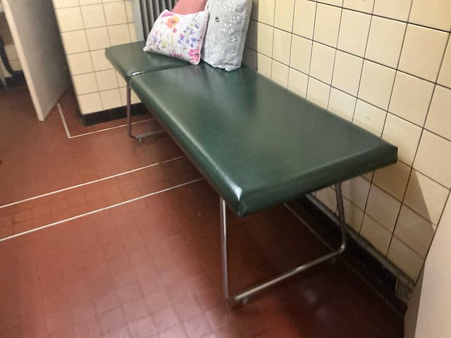 Inhoud ehbo lokaal - afbeelding 2 van  5