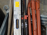 Inhoud galva container 22 stuks waaronder schoppen, standsoenen, … (excl. galva container) - afbeelding 3 van  4