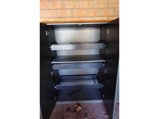 Inhoud garage - afbeelding 6 van  10