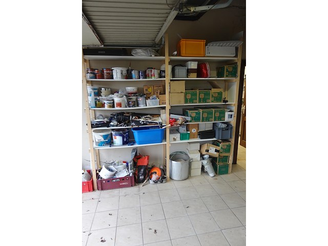 Inhoud garage - afbeelding 1 van  4