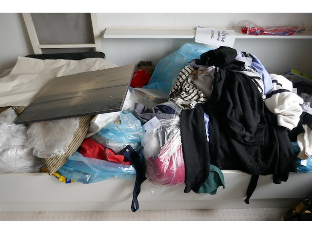 Inhoud kamer 2de verdieping 1 - afbeelding 1 van  5