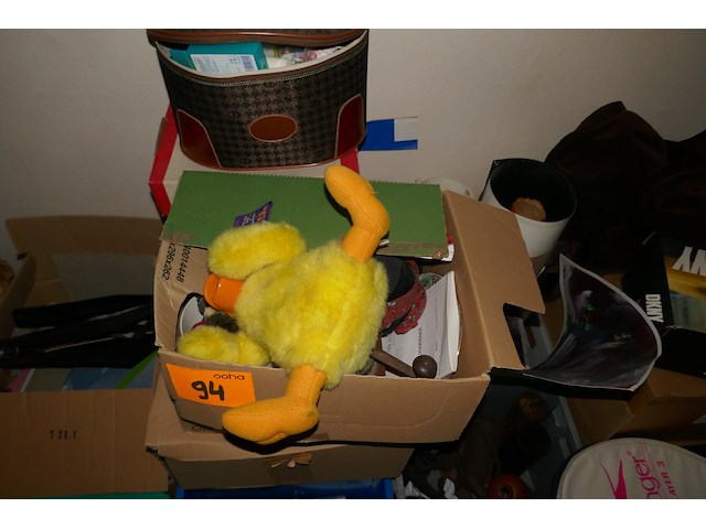 Inhoud kamer 2de verdieping 2 - afbeelding 2 van  6