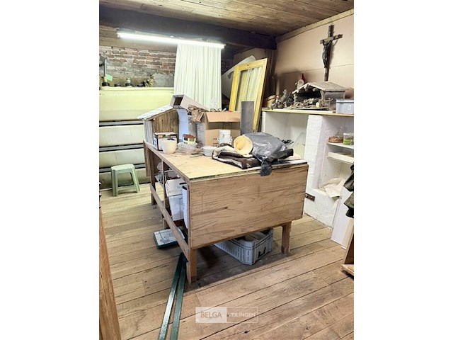 Inhoud kamer, op aangeven van belgaveilingen - afbeelding 1 van  7
