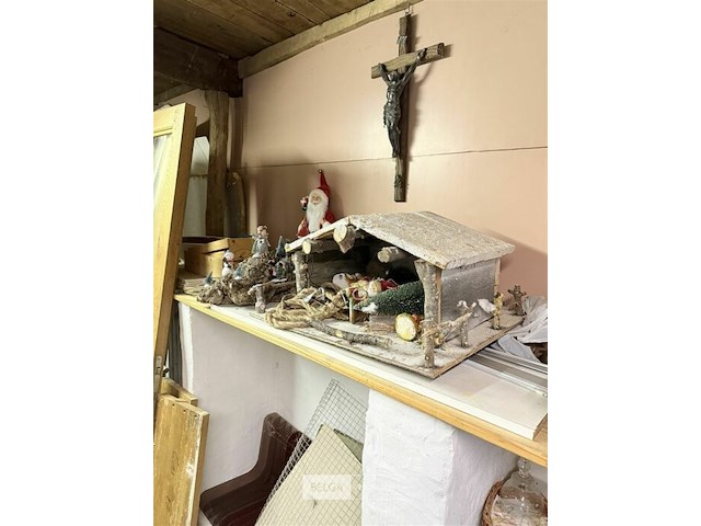 Inhoud kamer, op aangeven van belgaveilingen - afbeelding 3 van  7