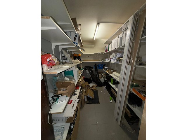 Inhoud kamer - afbeelding 1 van  7