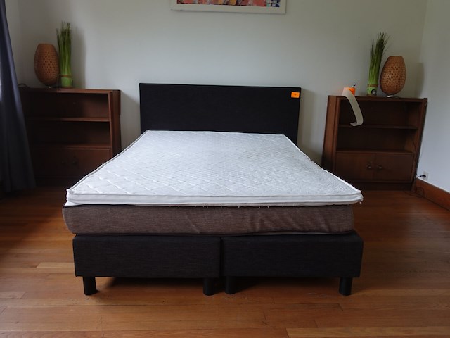Inhoud kamer - afbeelding 1 van  6
