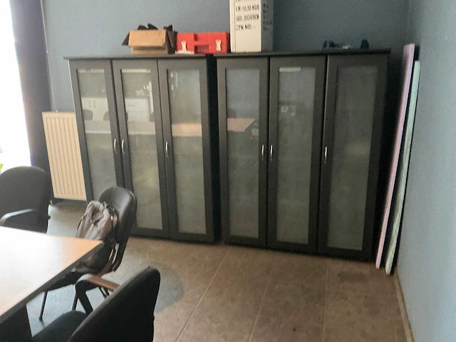 Inhoud kantine - afbeelding 3 van  7