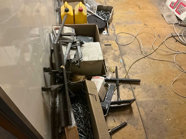 Inhoud kantoor - afbeelding 7 van  8