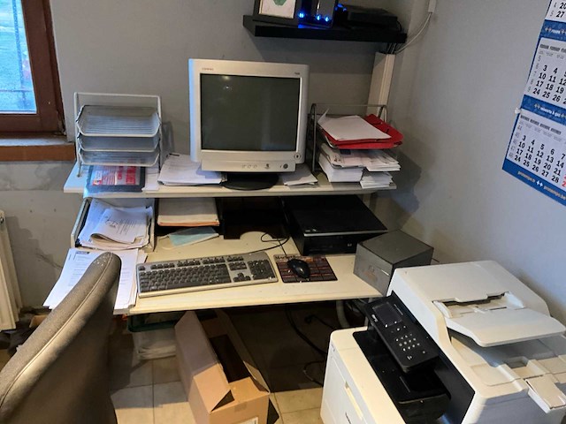 Inhoud kantoor - afbeelding 10 van  13