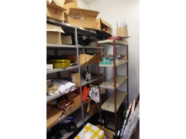 Inhoud kantoorruimte - afbeelding 1 van  17