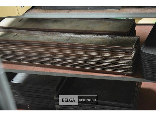 Inhoud kar - afbeelding 4 van  7