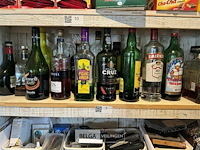 Inhoud kast - div geestrijke dranken