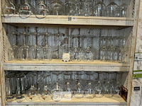 Inhoud kast - div glazen - afbeelding 4 van  5