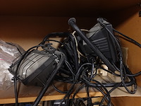 Inhoud kast + metalen bureau - afbeelding 26 van  46