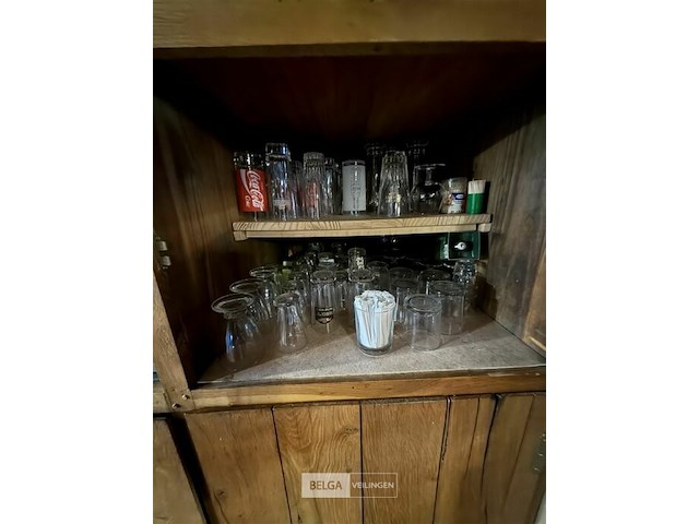 Inhoud kast (zonder oven) - afbeelding 3 van  5