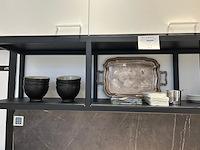 Inhoud kast - afbeelding 1 van  4