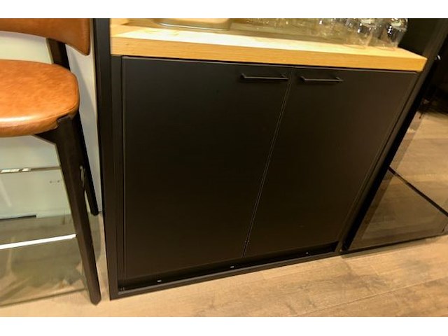 Inhoud kast - afbeelding 3 van  8