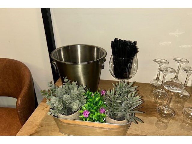 Inhoud kast - afbeelding 6 van  8