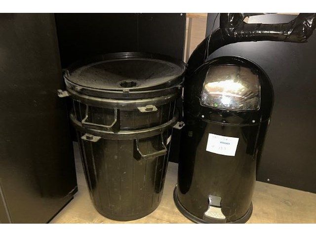 Inhoud kast - afbeelding 4 van  8