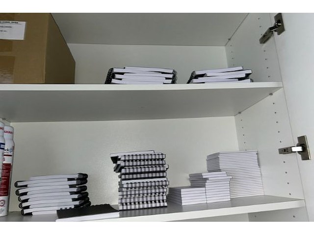 Inhoud kast - afbeelding 3 van  5