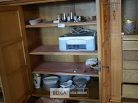 Inhoud kast - afbeelding 1 van  7