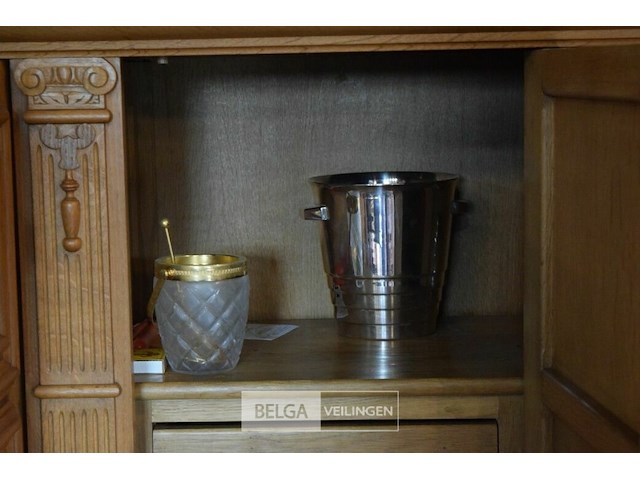 Inhoud kast - afbeelding 2 van  7