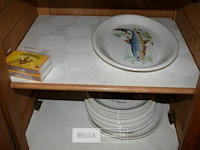 Inhoud kast - afbeelding 1 van  8