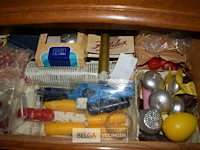 Inhoud kast - afbeelding 8 van  8