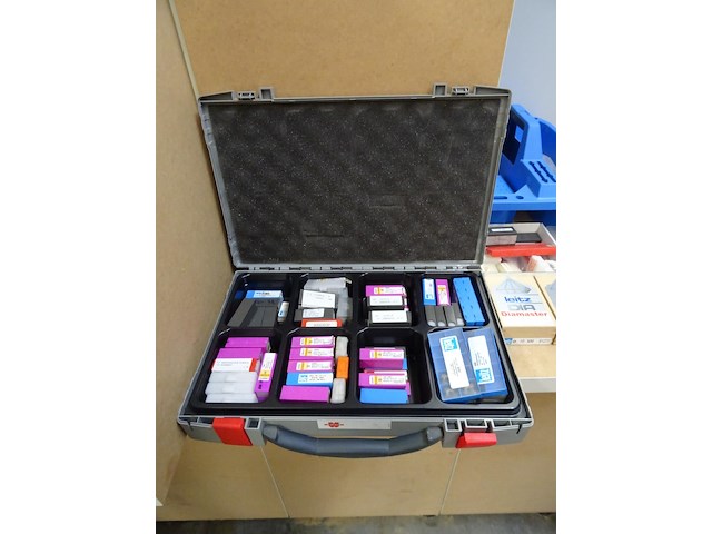 Inhoud kast - afbeelding 6 van  26