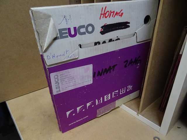 Inhoud kast - afbeelding 17 van  26