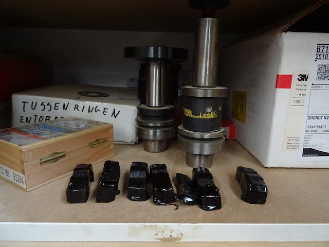 Inhoud kast - afbeelding 25 van  26