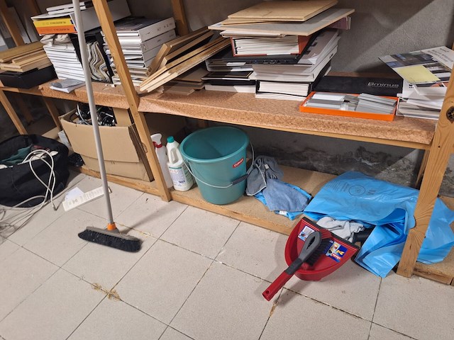 Inhoud kelder - afbeelding 3 van  14