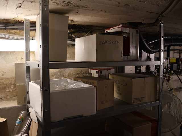 Inhoud kelder - afbeelding 9 van  12