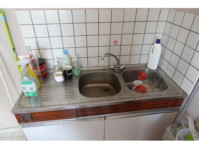 Inhoud keuken + rest - afbeelding 6 van  9