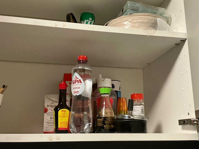 Inhoud keuken - afbeelding 9 van  9