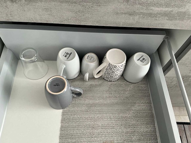 Inhoud keuken - afbeelding 4 van  4