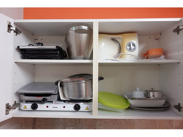 Inhoud keuken - afbeelding 1 van  13