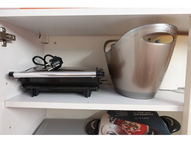Inhoud keuken - afbeelding 8 van  13
