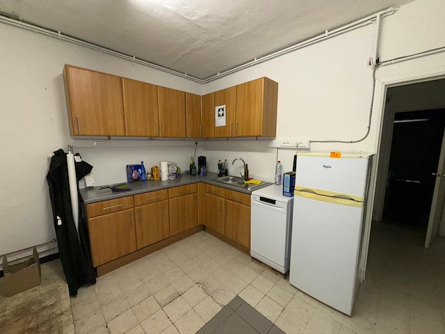 Inhoud keuken - afbeelding 1 van  10